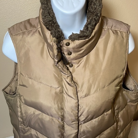 EDDIE Bauer Goosedown Nylon Vest Size Medium - Picture 2 of 9
